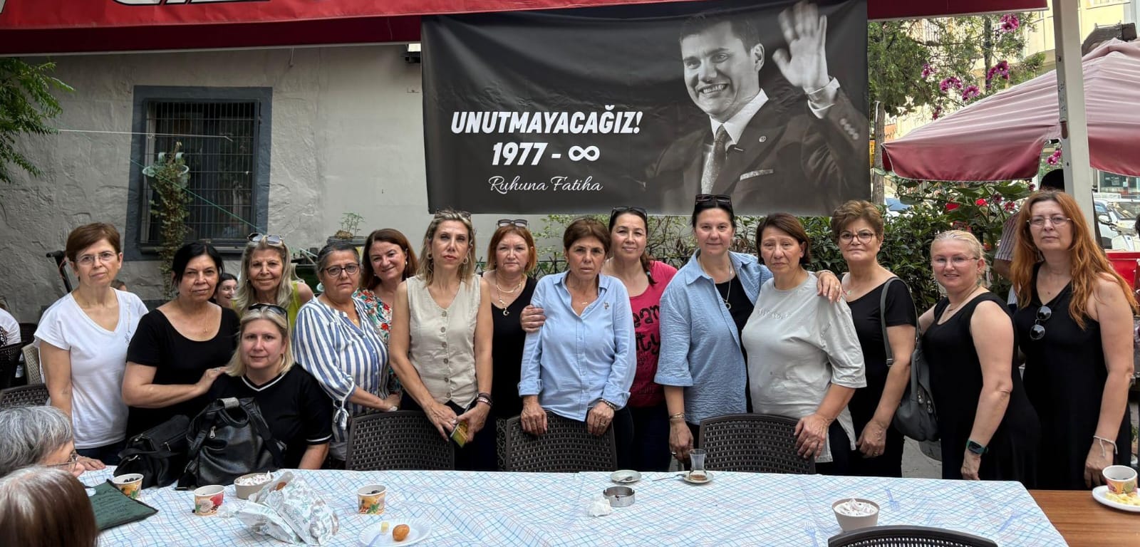 29 Ekim Kadınları Derneği Ferdi Zeyrek’i Andı