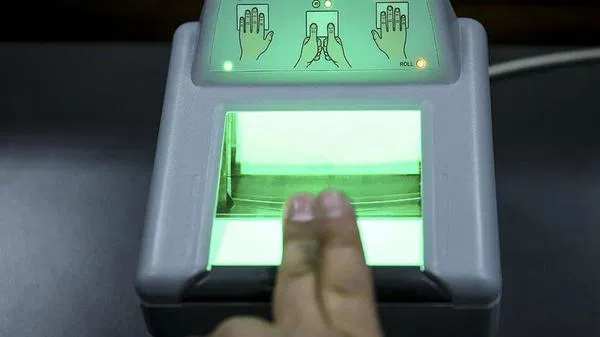 Gözlükçünün 60 Yıllık Mesleği Parmak İzlerini Sildi