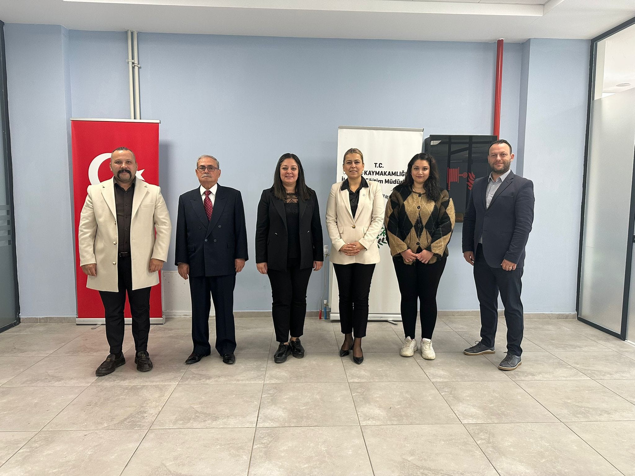 İYİ Parti Tire İlçe Başkanlığı’ndan Milli Eğitim Müdürüne Öğretmenler Günü Ziyareti